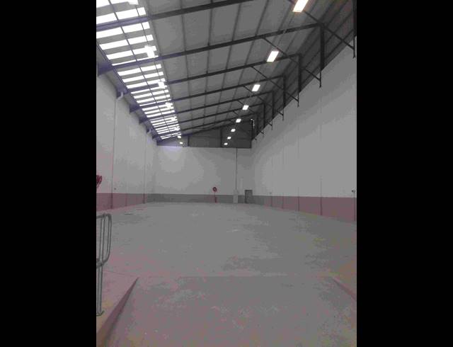 846M² FACTORY TO LET IN KILLARNEY GARDENS